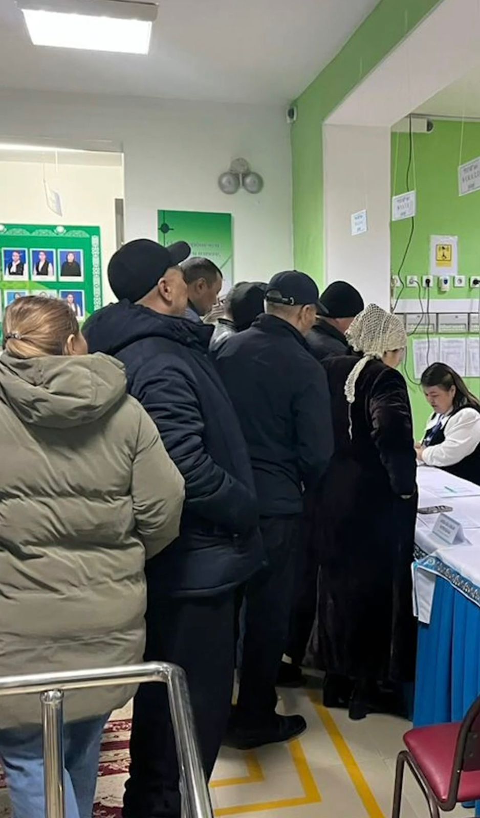 Бірқатар өңірдегі учаскелерде ұзын-сонар кезек пайда болды