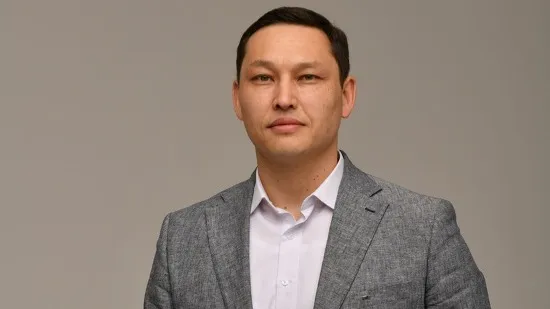 Аса ірі мөлшердегі алаяқтық және жалған ақпарат: Алматыда Санжар Боқаев ұсталды