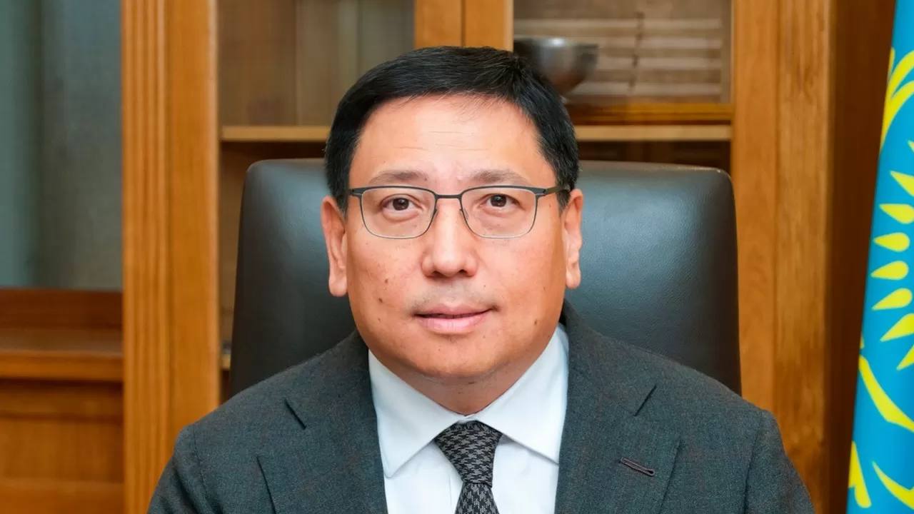 Ерболат Досаев қызметінен босатылды