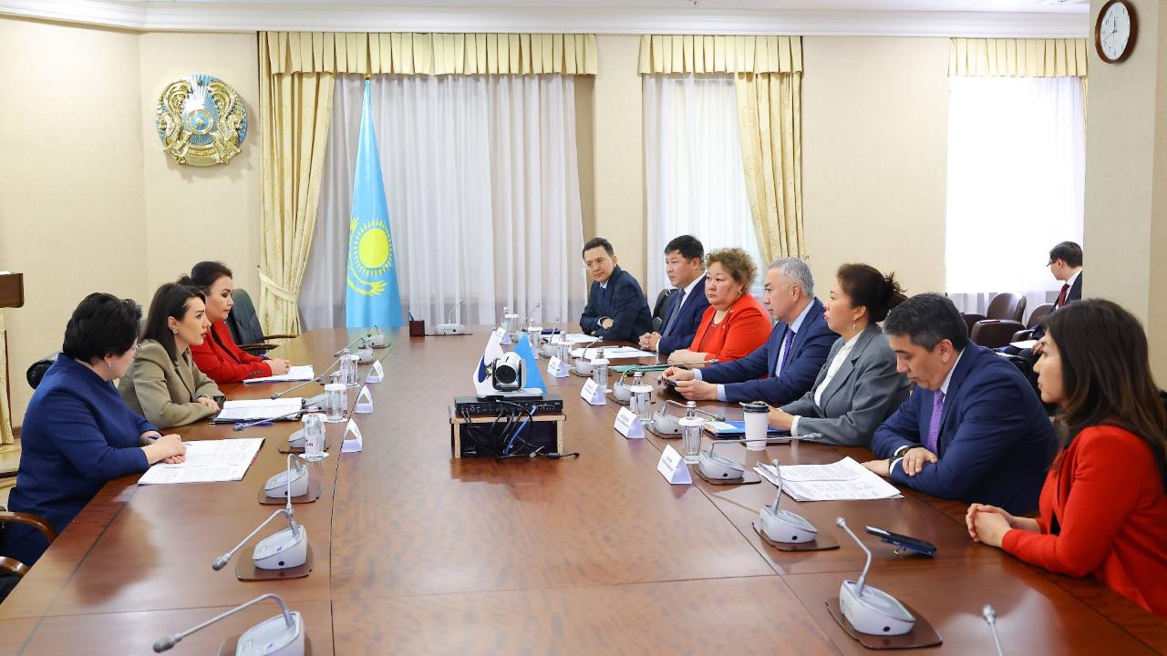 Өнеркәсіптегі кооперация: Қазақстан мен ЕЭК бірлескен жобаларды талқылады