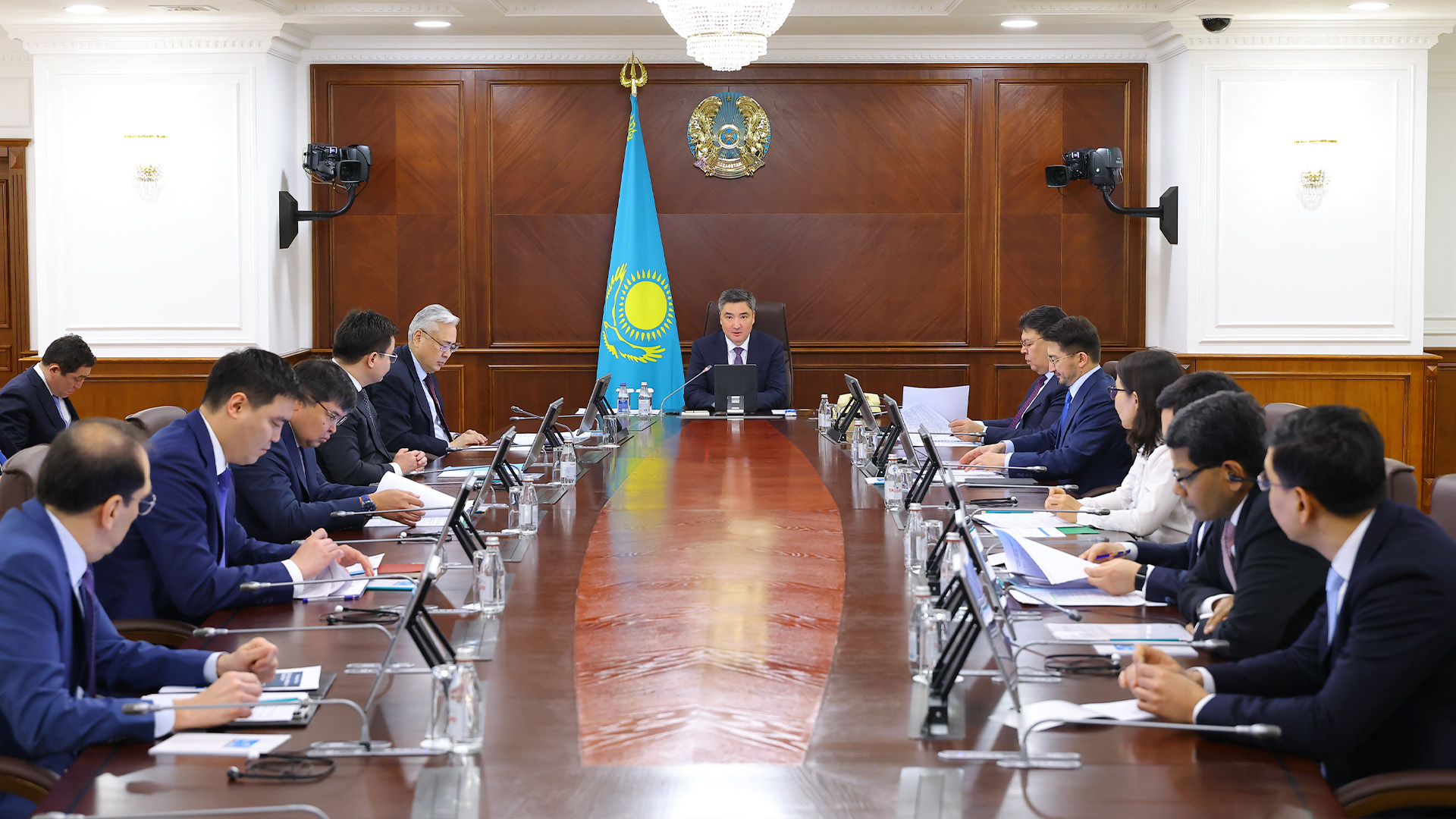 Халықаралық қаржы ұйымдарымен серіктестік нығаяды