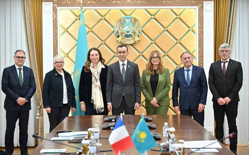 Парламентаралық әріптестікті нығайтуға мүдделі