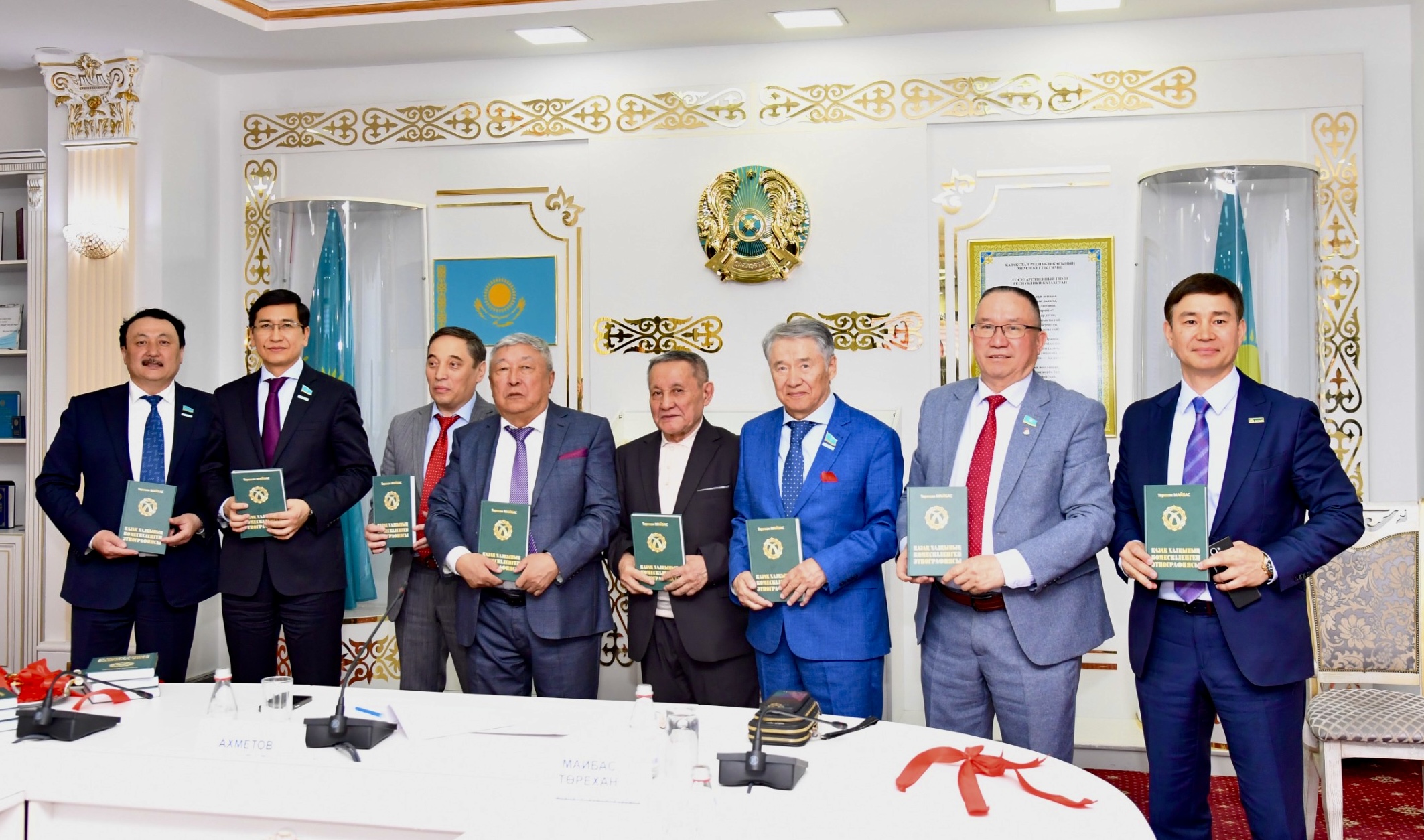 Астанада жазушы-этнограф Төрехан Майбастың кітабы таныстырылды