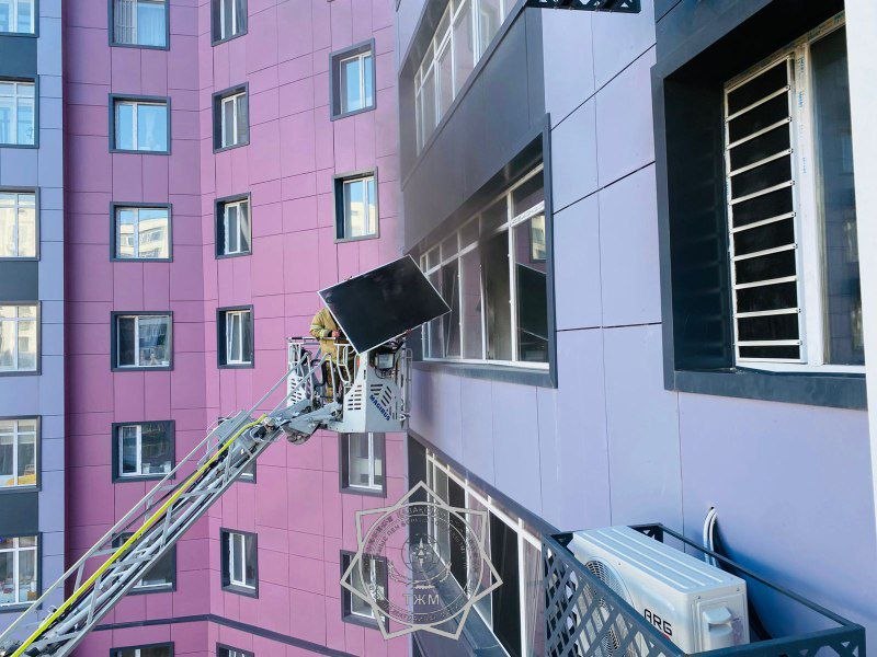 Астанада 12 қабатты тұрғын үйден өрт шықты