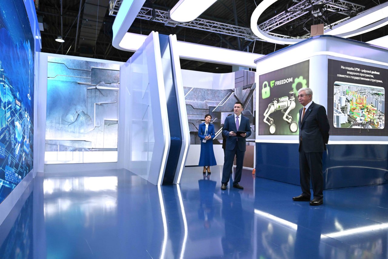 Президентке көлік-логистика саласындағы цифрлық жобалар көрсетілді