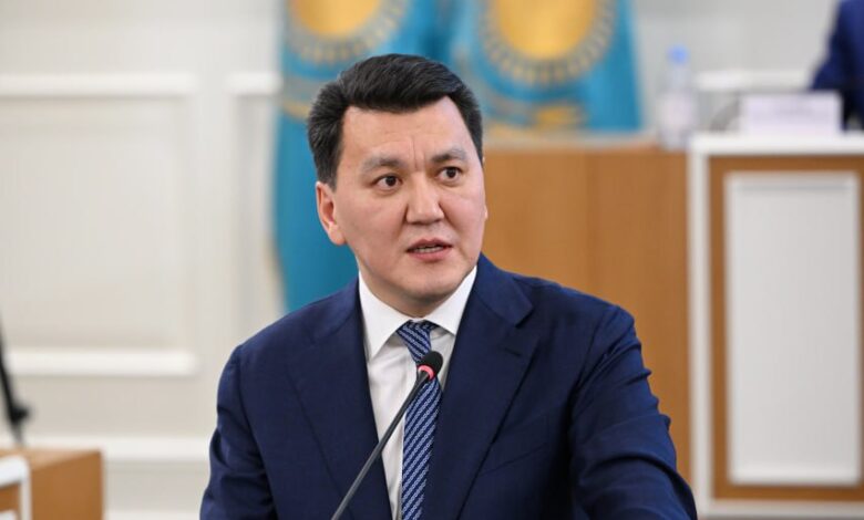 Ерлан Қарин: Заңнаманы үйлестіру елімізді өркендетудің жаңа кезеңі басталғанын айғақтайды