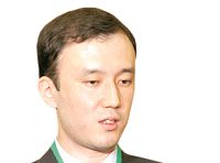 Жанболат ҮСЕНОВ